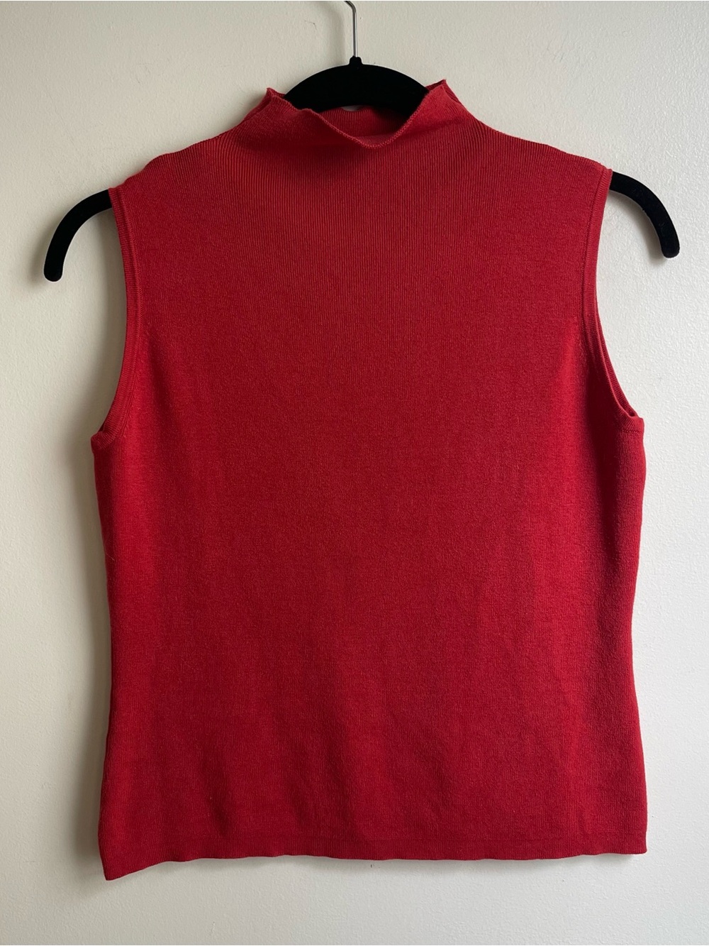 Vintage Joseph A. Silk Mock Neck Knit Tank Top Red Preppy Minimalist Size Medium